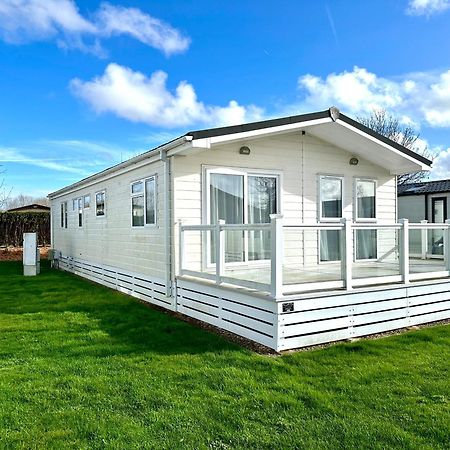 Bluebell Lodge, Dog Friendly South Cerney Dış mekan fotoğraf