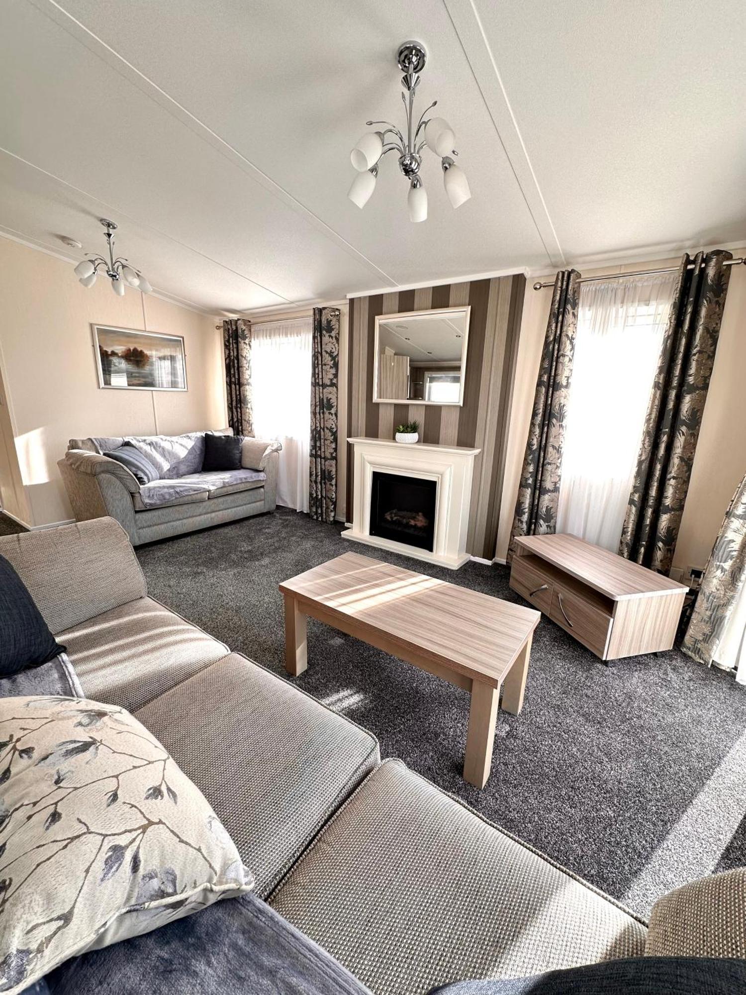 Bluebell Lodge, Dog Friendly South Cerney Dış mekan fotoğraf